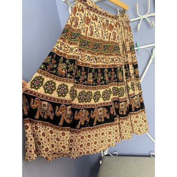 Boho Hippie Print Camel Elephant Floral Boho Long Skirt Adjustable Size To M/L - Picture 2 of 7